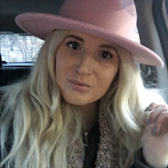 NWOT Pink Colour Wide Brim Wool Style Size Small - Picture 3 of 4